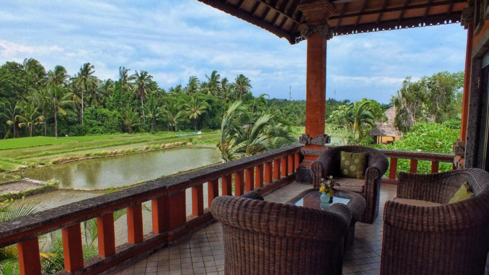 Hotel Mandala Desa Sukawati Exterior foto